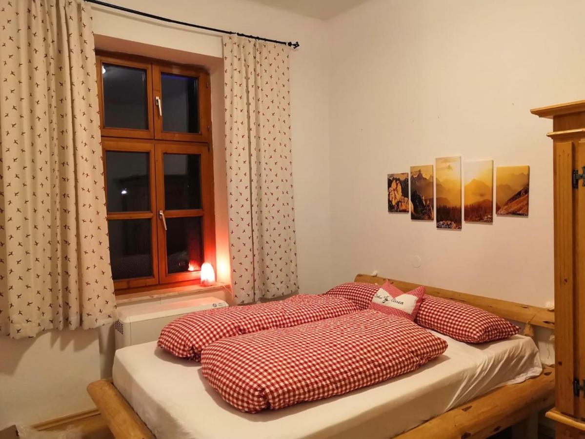 Ferienappartment Zum Gruenen Hirsch باد اسشي المظهر الخارجي الصورة